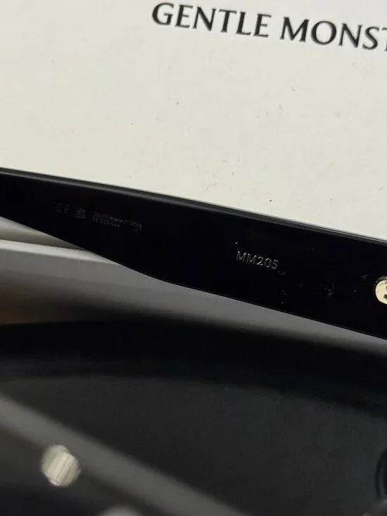 Gentle Monster Maison margiela black sunglasses - Picture 4 of 8